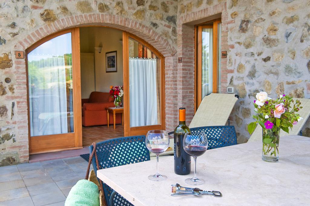 Antica Fonte Resort Casole dʼElsa Cameră foto