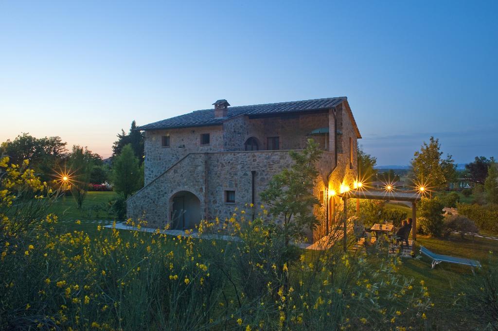 Antica Fonte Resort Casole dʼElsa Exterior foto